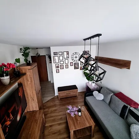 Marcella - Dwupoziomowy Apartmán